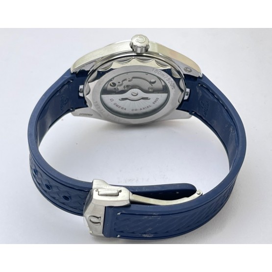 OMEGA SEAMASTER AQUA TERRA GREY BLUE RUBBER STRAP LIMITED EDITION SWISS AUTOMATIC WATCH