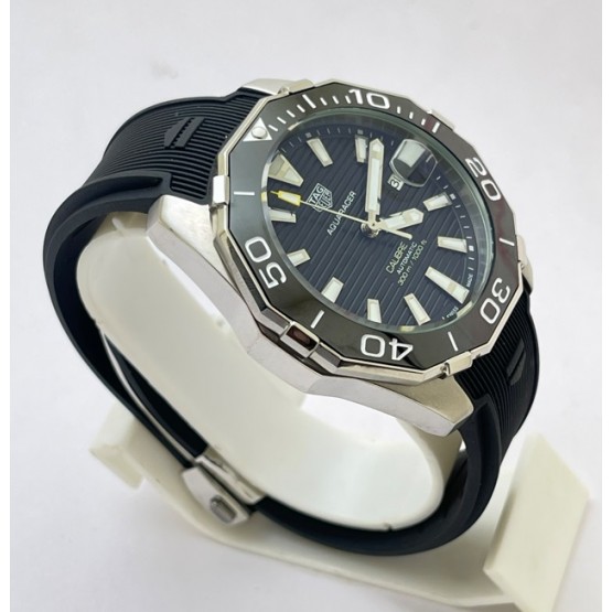 Tag Heuer Aquaracer Calibre 5 Black Rubber Strap Swiss Automatic Watch