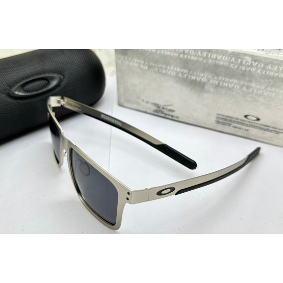 Oakley Sunglasses - 2