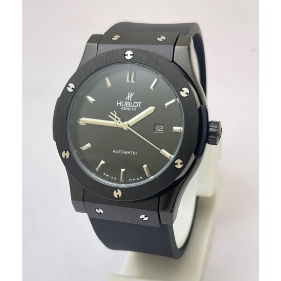 Hublot Vendom Classic Full Black Rubber Strap Swiss Automatic Watch