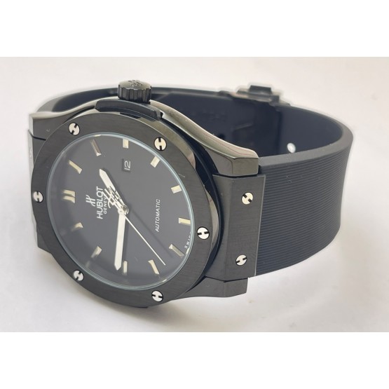 Hublot Vendom Classic Full Black Rubber Strap Swiss Automatic Watch