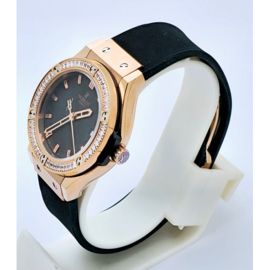 Hublot Classic Fusion Diamond Black Rubber Strap Ladies Watch