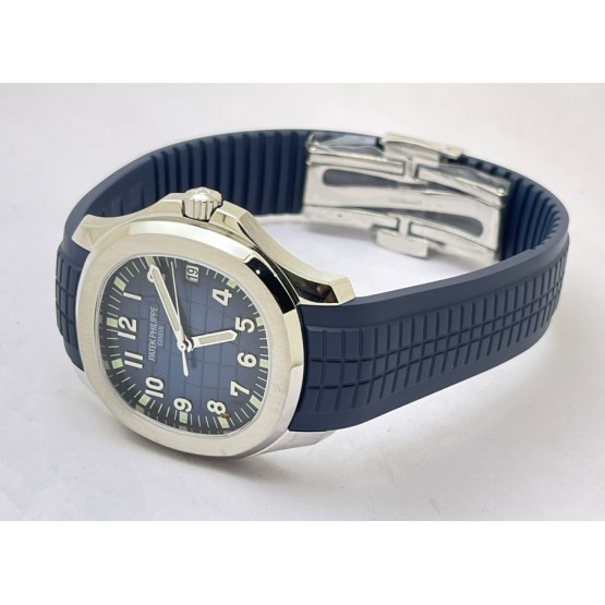 Patek Philippe Aquanaut Steel Blue Rubber Strap Swiss ETA Caliber 5168G Valjoux Movement Automatic Watch