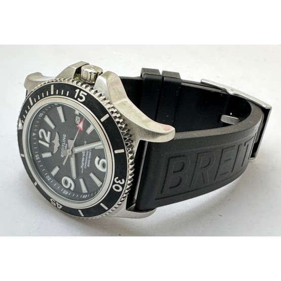 Breitling Superocean Chronometer Black Rubber Strap Swiss Automatic Watch