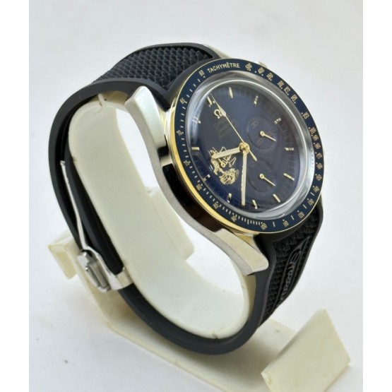 Omega Speedmaster Apollo 11 Rubber Strap Watch