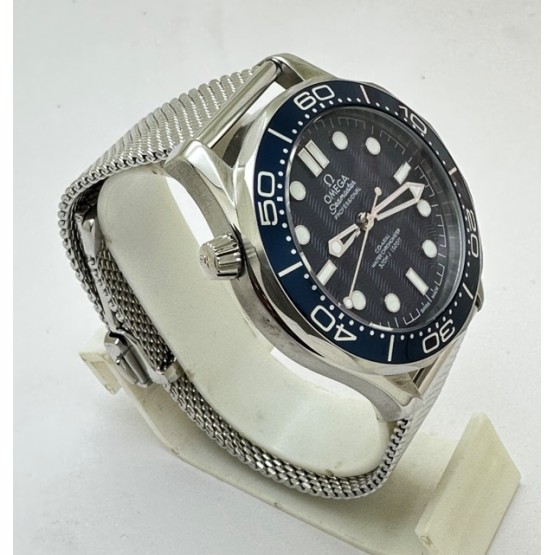  Omega Seamaster Diver 60 Years Of James Bond Edition Dual Strap Swiss Automatic Watch