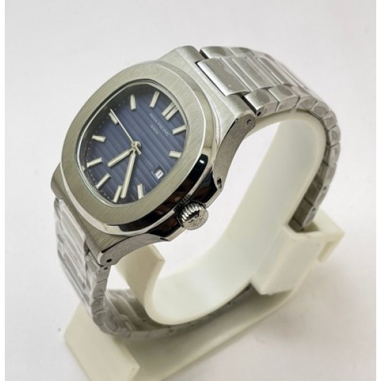 Patek Philippe Nautilus Steel Blue Swiss Automatic Watch