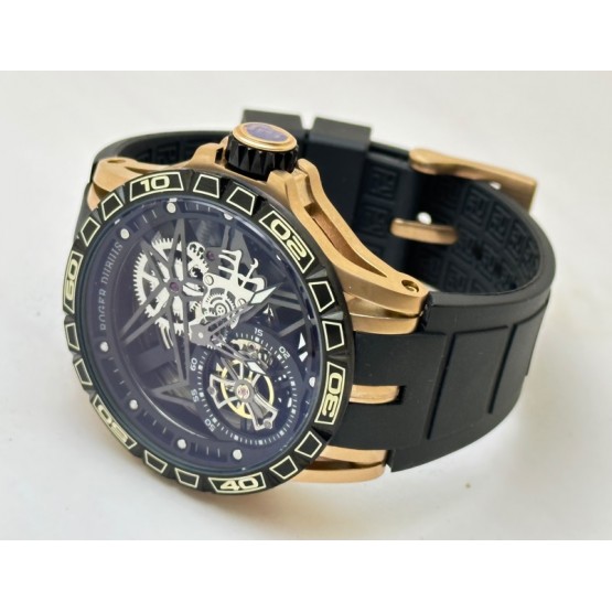 Roger Dubuis Aventador 2 Black Rubber Strap Swiss Automatic Watch