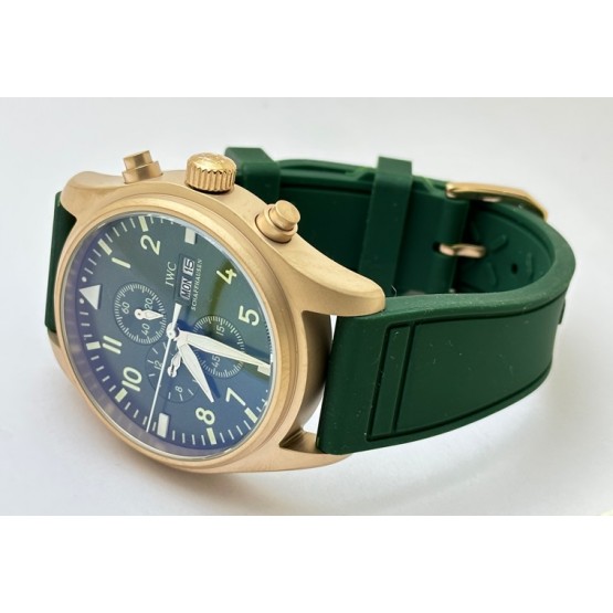 I W C Pilot Chronograph Day-Date Rose Gold Green Rubber Strap Watch