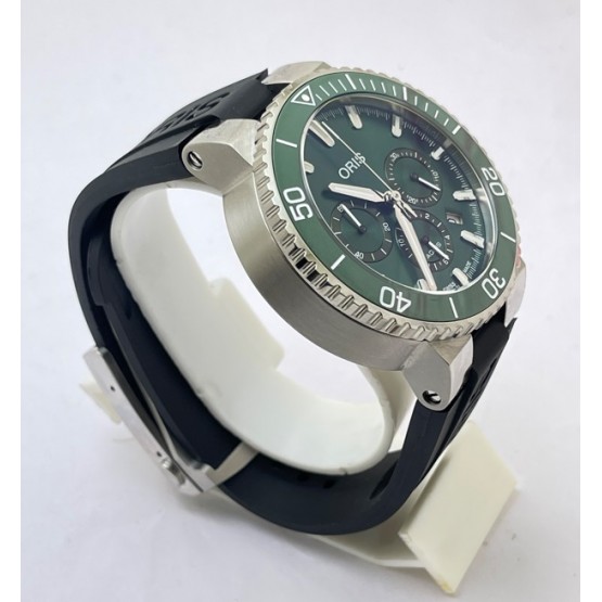 Oris Aquis Chronograph Green Black Rubber Strap Watch