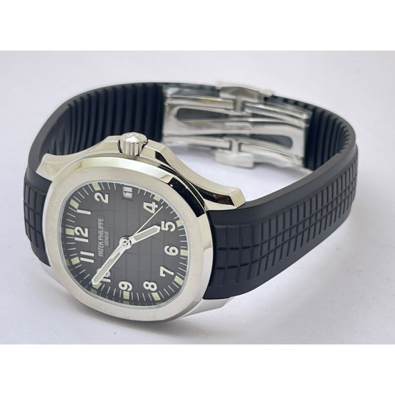 Patek Philippe Aquanaut Steel Black Rubber Strap Swiss ETA Caliber 5168G Valjoux Movement Automatic Watch