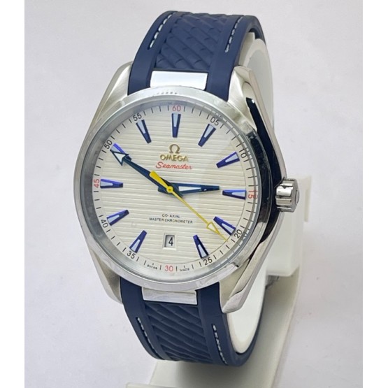 OMEGA SEAMASTER AQUA TERRA WHITE RUBBER STRAP LIMITED EDITION SWISS AUTOMATIC WATCH