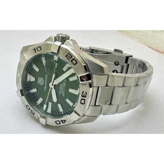 Tag Heuer Aquaracer Calibre 5 Green Steel Swiss Automatic Watch