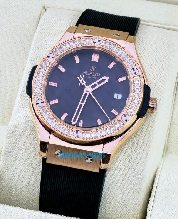 Hublot Classic Fusion Diamond Black Rubber Strap Ladies Watch