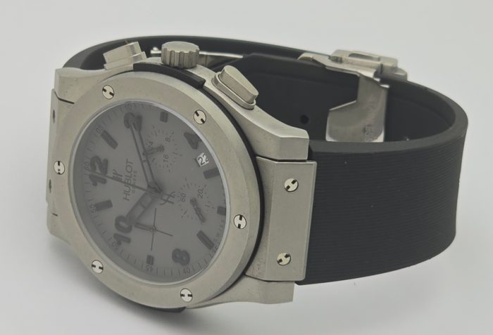 Hublot Big Bang Grey Black Rubber Strap Watch - Image 5