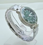 Oris Aquis Green Steel Swiss Automatic Watch - Image 5