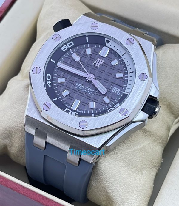 Best Swiss Replica Watches Store In Hyderabad