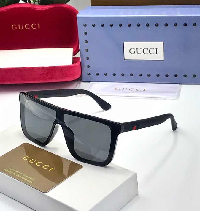 Gucci Sunglasses - 2