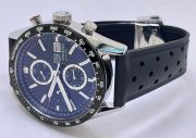 TAG HEUER CARRERA CALIBRE DATE BLACK RUBBER STRAP WATCH - Image 6