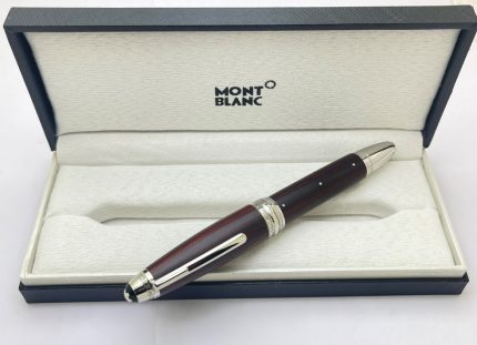 Mont Blanc Fountain Pen First Copy