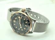 Omega Seamaster Diver 300M No-Date Edition Green Dual Strap Swiss Automatic Watch - Image 6