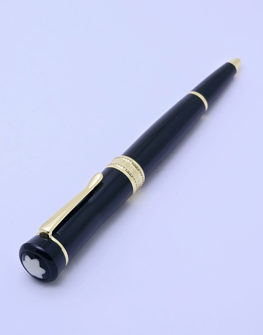 First Copy Table Pen In India