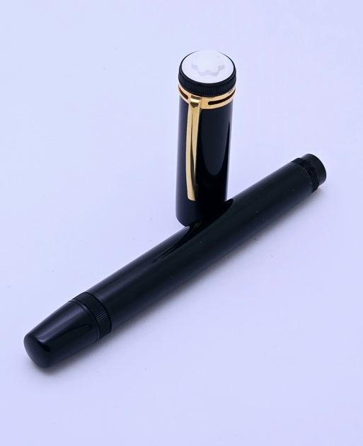Mont Blanc Heritage 1912 Fountain Pen - 2