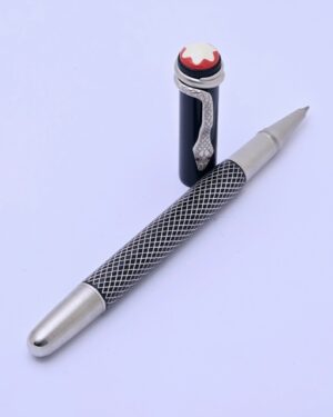Mont Blanc Heritage Rouge Et Noir Rollerball Pen - 3