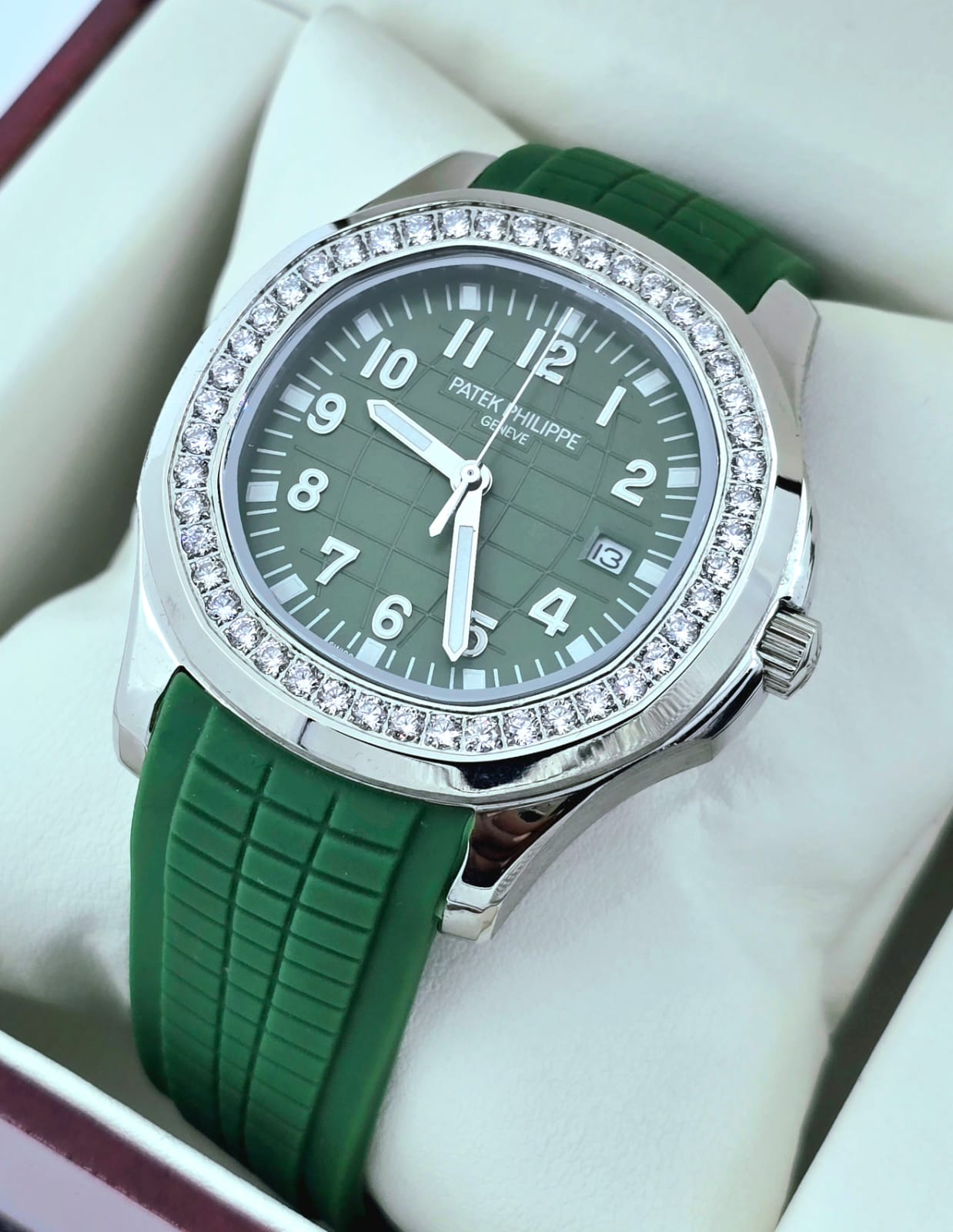 Patek Philippe Aquanaut Green First Copy Watches IN