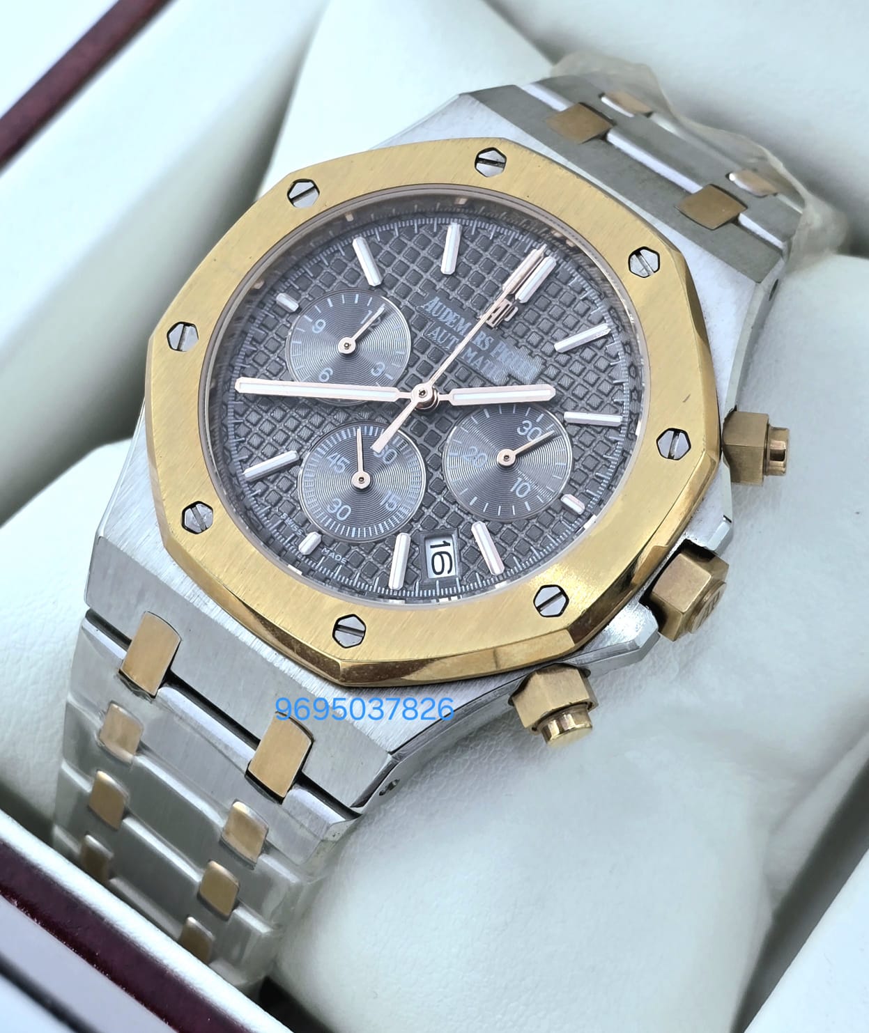 Replica First copy Watches in Noida