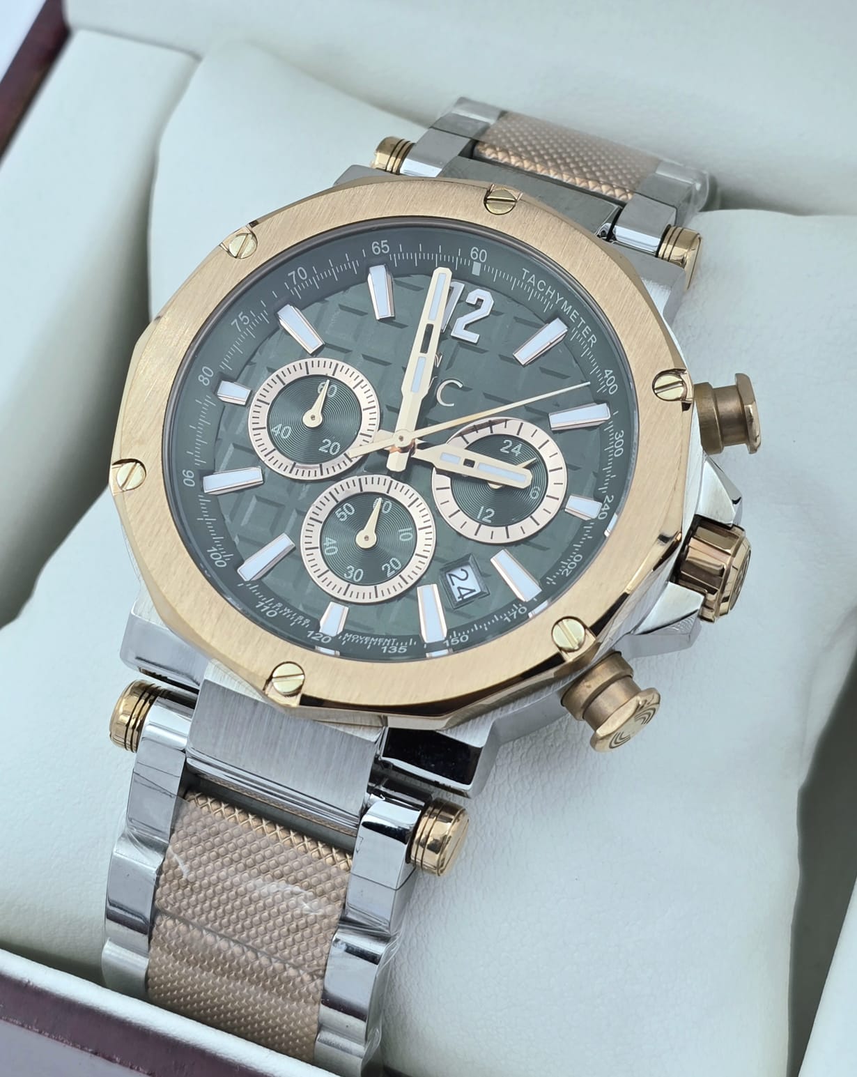 GC Green Chronograph Watches in Mumbai