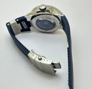 Ulysse Nardin Maxi Marine Steel Blue Rubber Strap Swiss Automatic Watch - Image 7