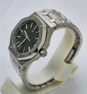 Audemars Piguet Royal Oak Jumbo Black Steel Swiss Automatic Watch - Image 4