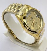 Rolex Day-Date Roman Mark Golden Swiss Automatic Watch - Image 5