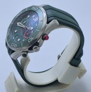 Omega Seamaster 300 Diver Green Chronograph Rubber Strap Watch - Image 4