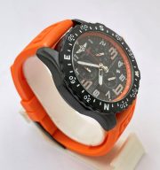 Breitling Endurance Pro Chronometer Orange Rubber Strap Watch - Image 5