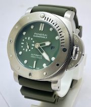 Panerai Submersible Green Rubber Strap Swiss Automatic Watch - Image 3