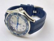 OMEGA SEAMASTER 50TH ANNIVERSARY GREY DIAL BLUE RUBBER STRAP SWISS AUTOMATIC WATCH - Image 5