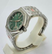 Audemars Piguet Royal Oak Jumbo Green Steel Swiss Automatic Watch - A - Image 4