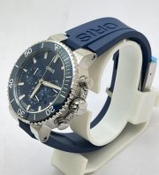 Oris Aquis Chronograph Blue Rubber Strap Watch - Image 4