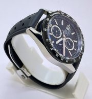 TAG HEUER CARRERA CALIBRE DATE BLACK RUBBER STRAP WATCH - Image 5