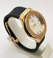 Hublot Classic Fusion White Dial Black Rubber Strap Ladies Watch - Image 5