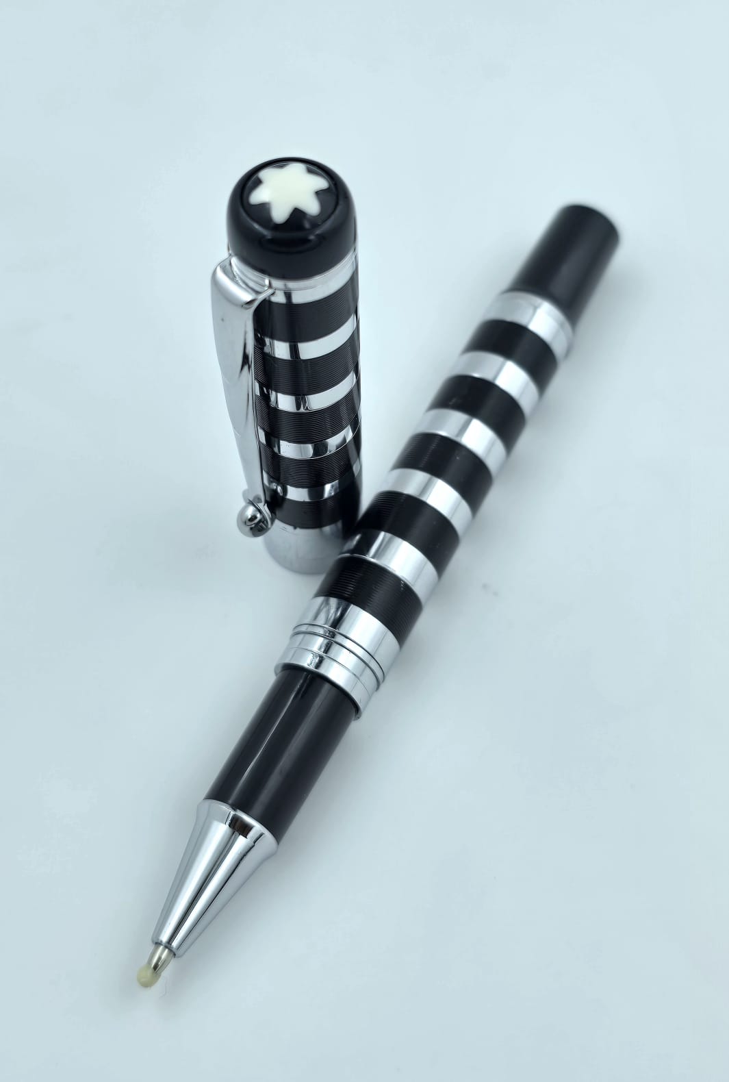 mont-blanc-rollerball-pen-wc2 Mont Blanc Rollerball Pen - 23