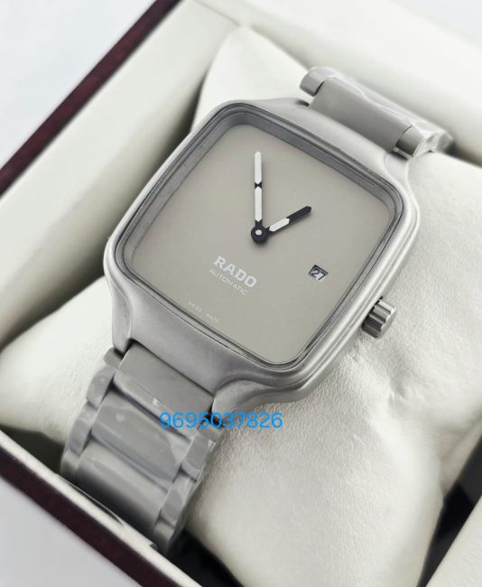 rado-true-square-undigital-grey-first-copy-watch (1) Rado True Square Undigital Grey First Copy Watch